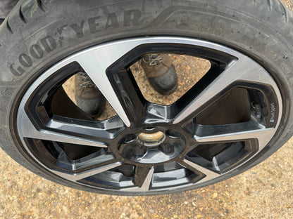 AUDI A1 S LINE 2018 - 2026 GENUINE 18" DIAMOND CUT ALLOY 7.5J 46ET 82A601025AB