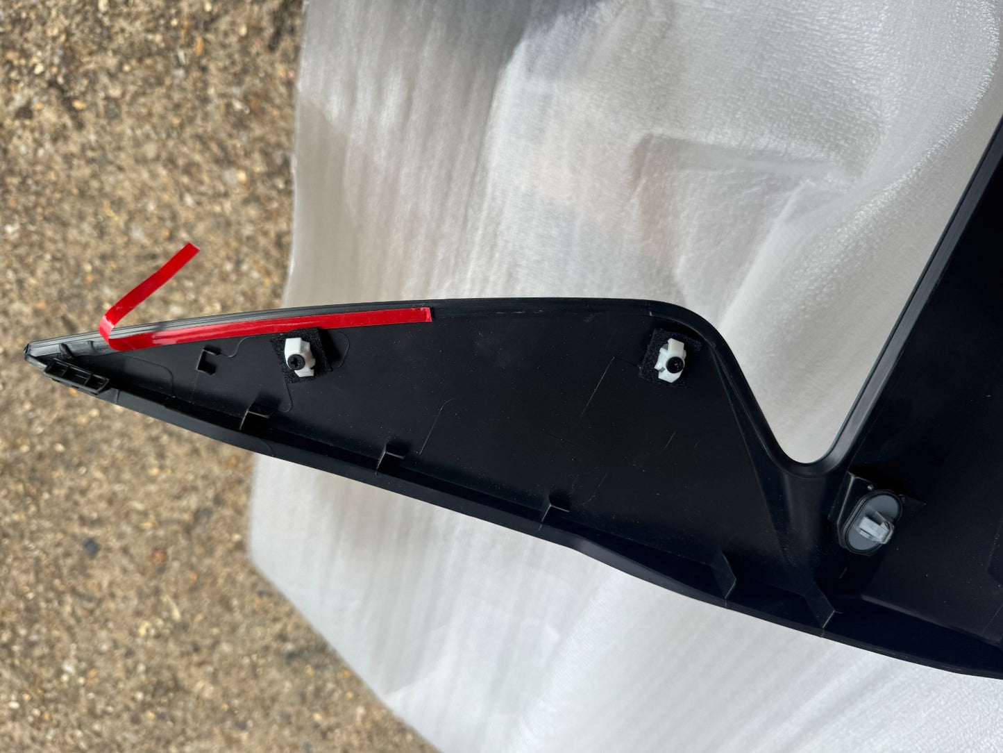 HYUNDAI KONA SX2 Front Right Door Molding 87722BE010 NEW GENUINE