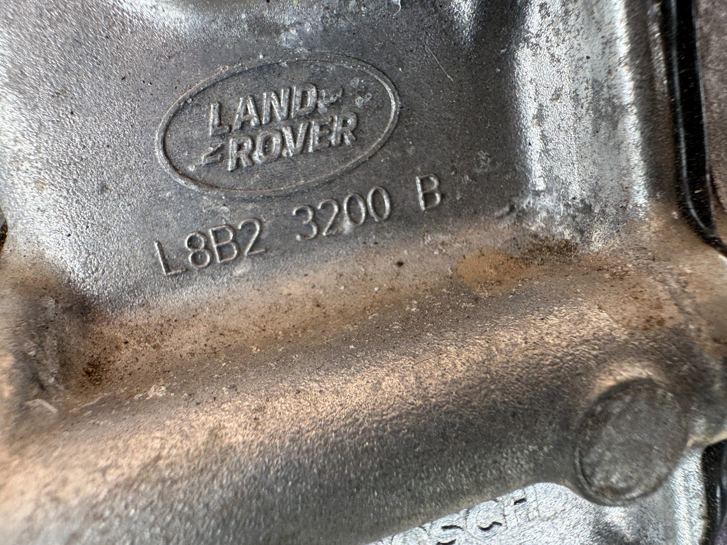 2025 LAND ROVER DEFENDER L663 POWER STEERING RACK S8B2-3200-BC
