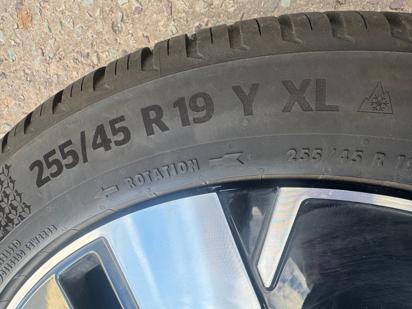 GENUINE VOLVO XC40 EX40 C40 RECHARGE 19" 8.5J ALLOY WHEEL REAR 32294213