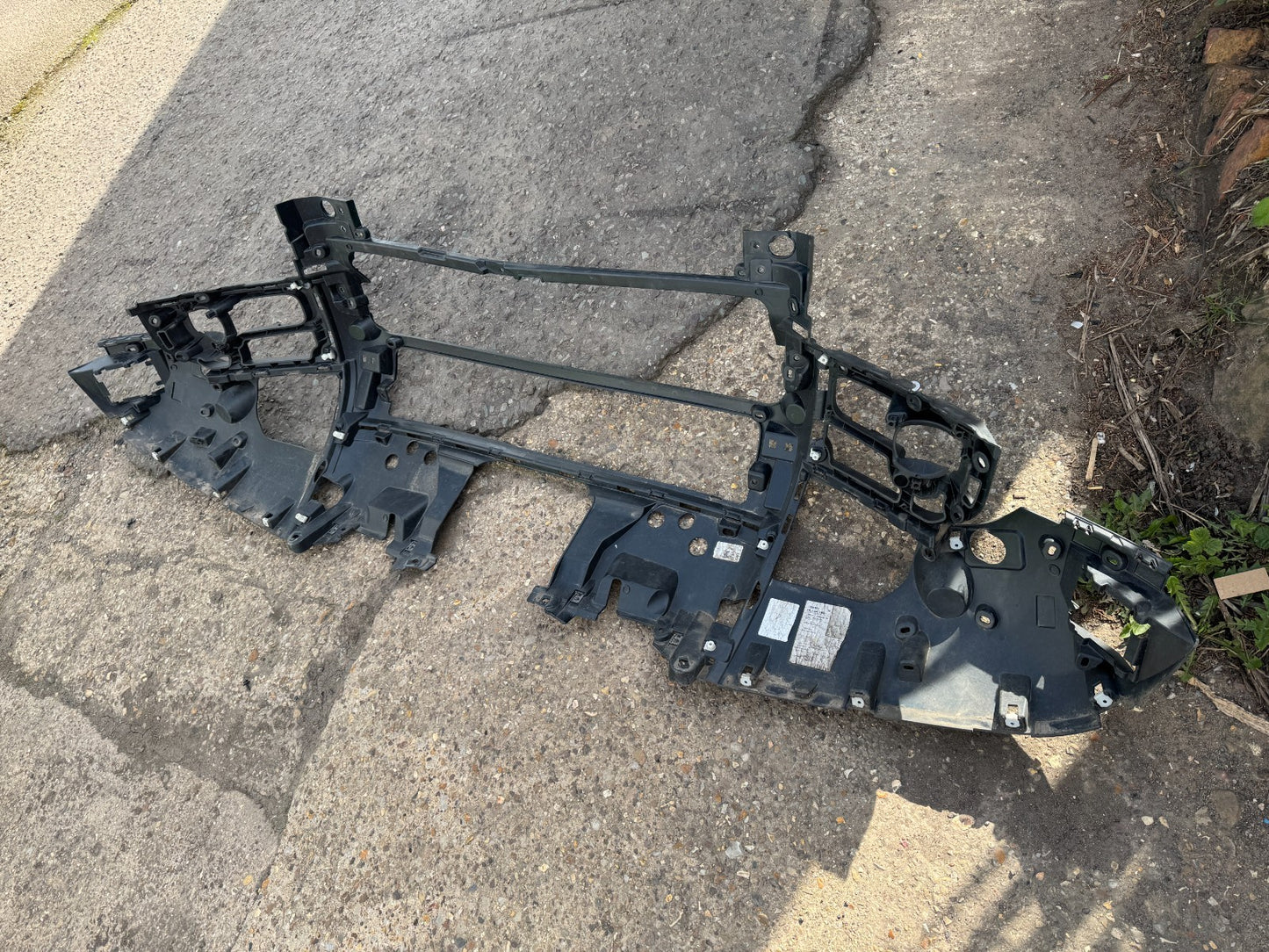 L8B217E778A Defender L663 Inner FRONT Bumper Carrier GENUINE L8B2-17E778-A