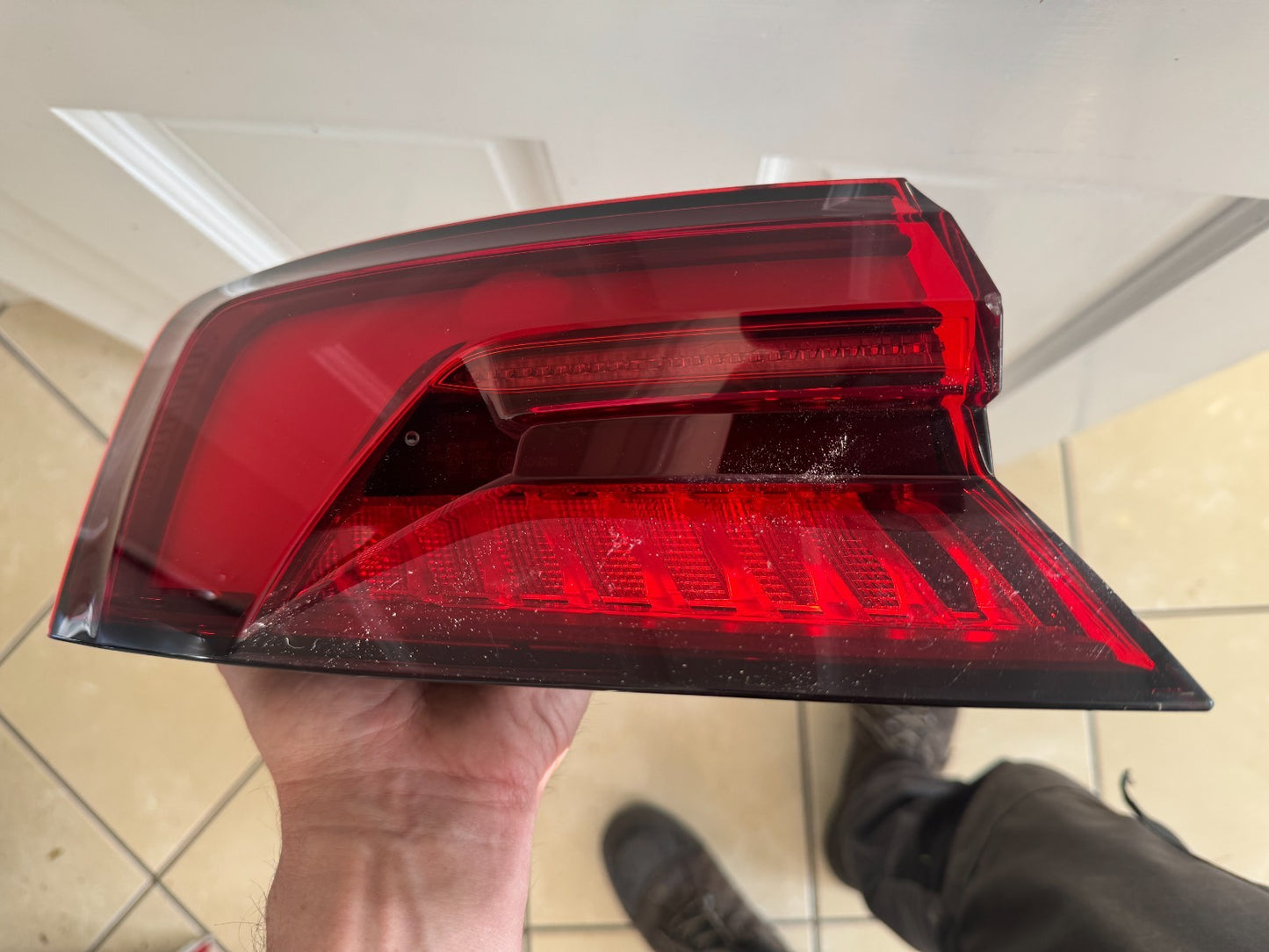 2018 GENUINE AUDI A5 S5 B9 REAR LEFT SIDE OUTER TAIL LIGHT 8W6945091J 2016-2020