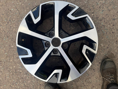 Kia Sportage 18” Alloy Wheel ET51 7.5J 2021 - 2026 Part No 52910-R2220