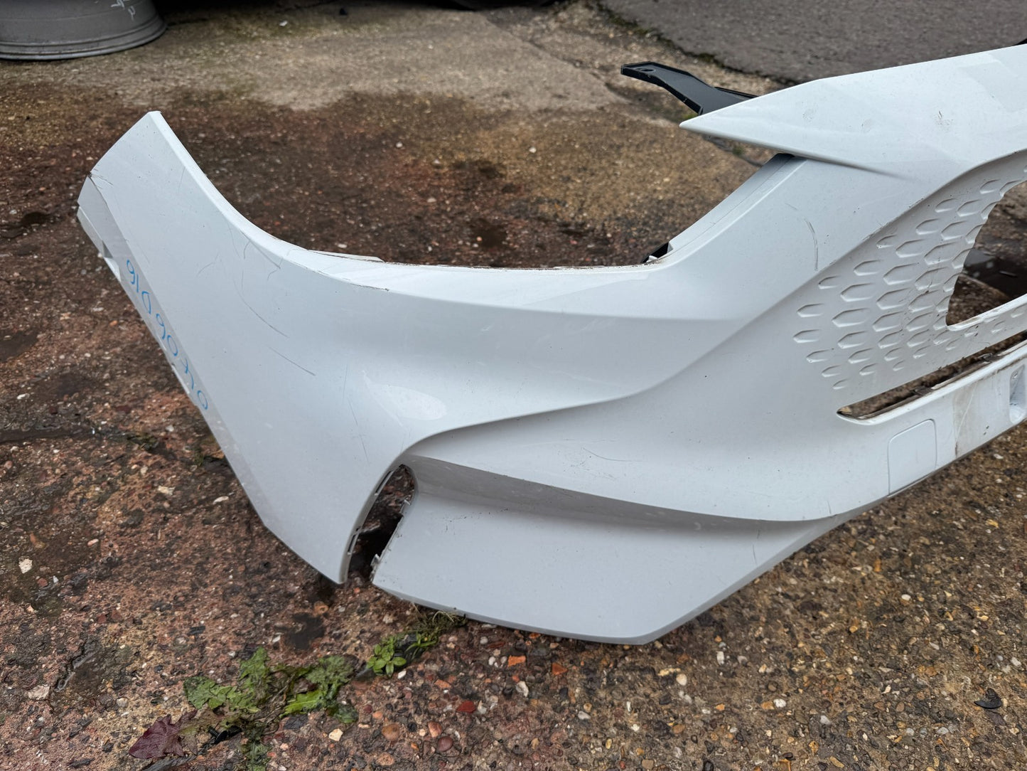 MG ZS EV FACELIFT 2021-ON GENUINE FRONT BUMPER P10987654