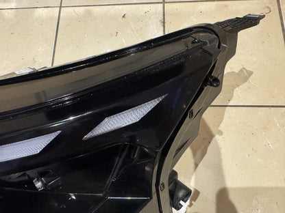2025 SKODA Enyaq LEFT LED FRONT HEADLIGHT 2024 2025 GENUINE 5LB941035A