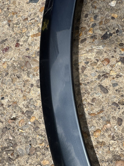 AUDI Q2 GA FRONT RIGHT WING MOLDING 81A853718A