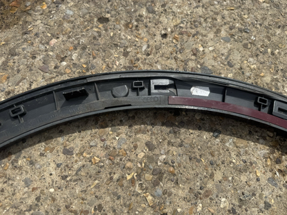 AUDI Q2 GA FRONT RIGHT WING MOLDING 81A853718A