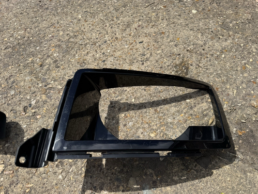 Land Rover Defender Headlight Surround Left 20 ON L8B2-13C025-B L663