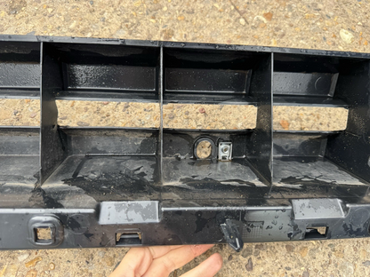 L663 Land Rover Defender Front Bumper Bracket L8B2-17A793-A