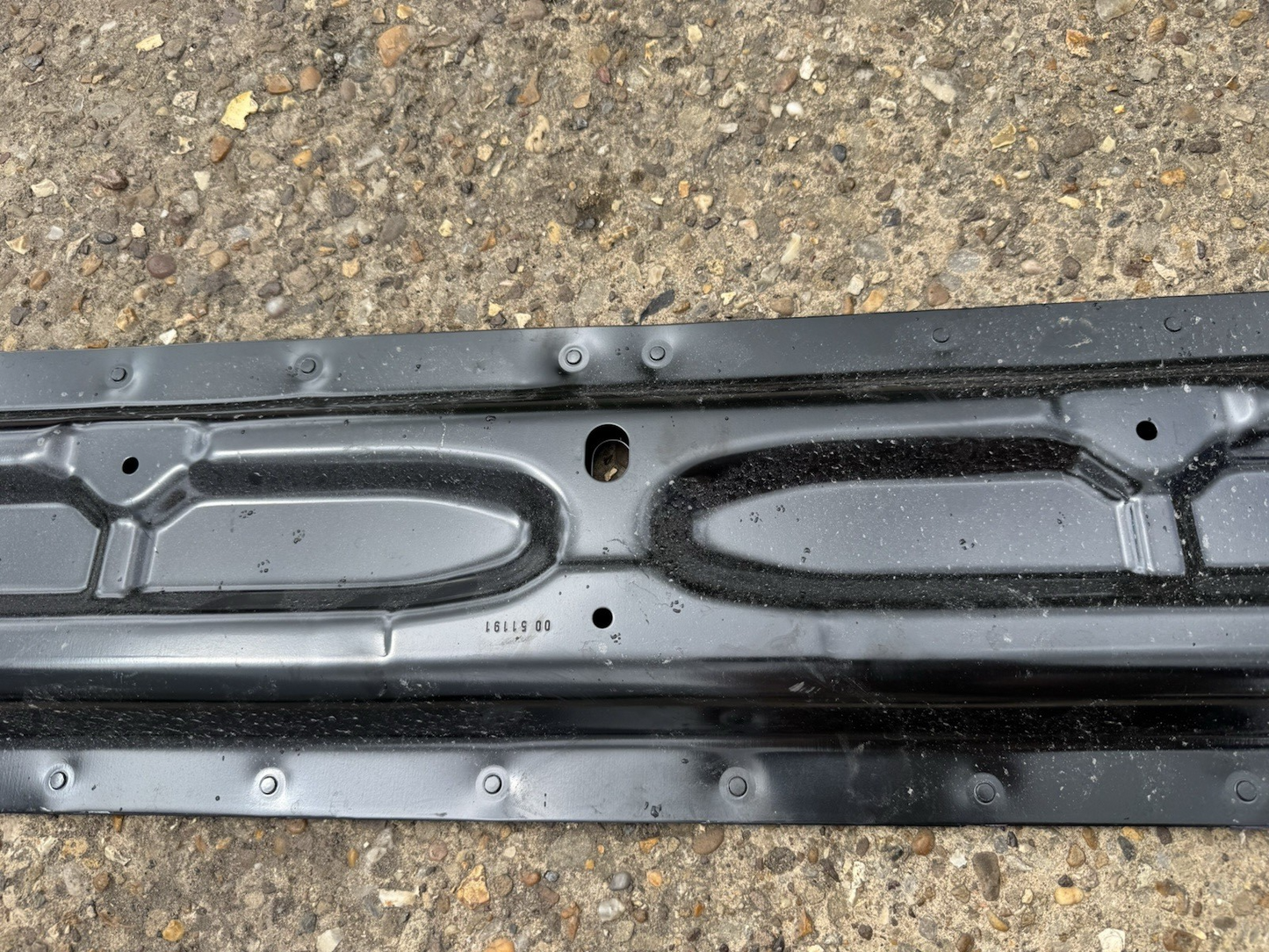 RANGE ROVER L460 REINFORCEMENT - ROOF PANEL 2022 2023