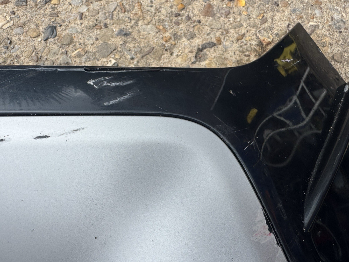 AUDI Q2 GA FRONT RIGHT BUMPER GRILLE COVER END CAP 81A8071529B ORIGINAL