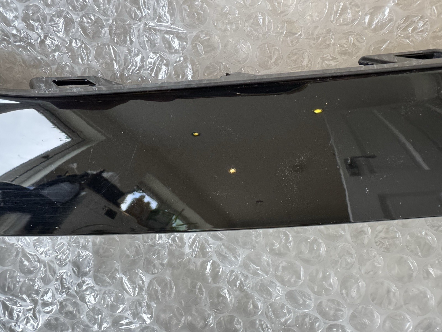 Range Rover Evoque Front Bumper Left Trim 2019 ON K8D2-17E785-AB Genuine