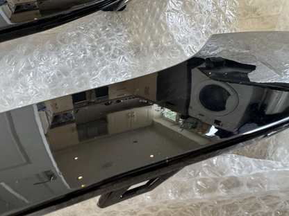 Range Rover Evoque L551 Front Bumper Right Trim 2019 ON K8D2-17E784-AB Genuine