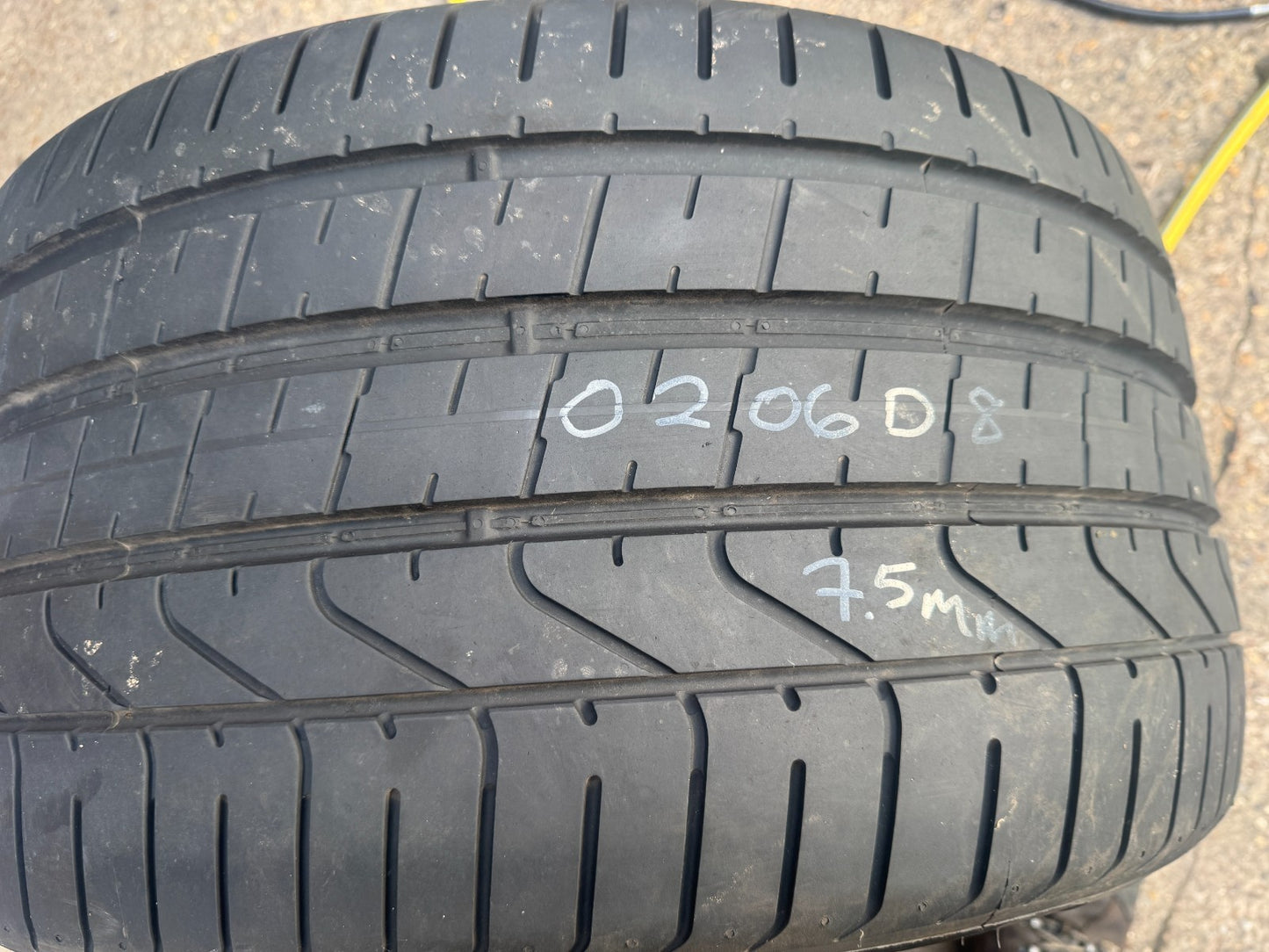 1x LATE 2024 Pirelli P Zero 295 30 20 101y  7.5mm Tread (2 AVAILABLE) NO REPAIRS