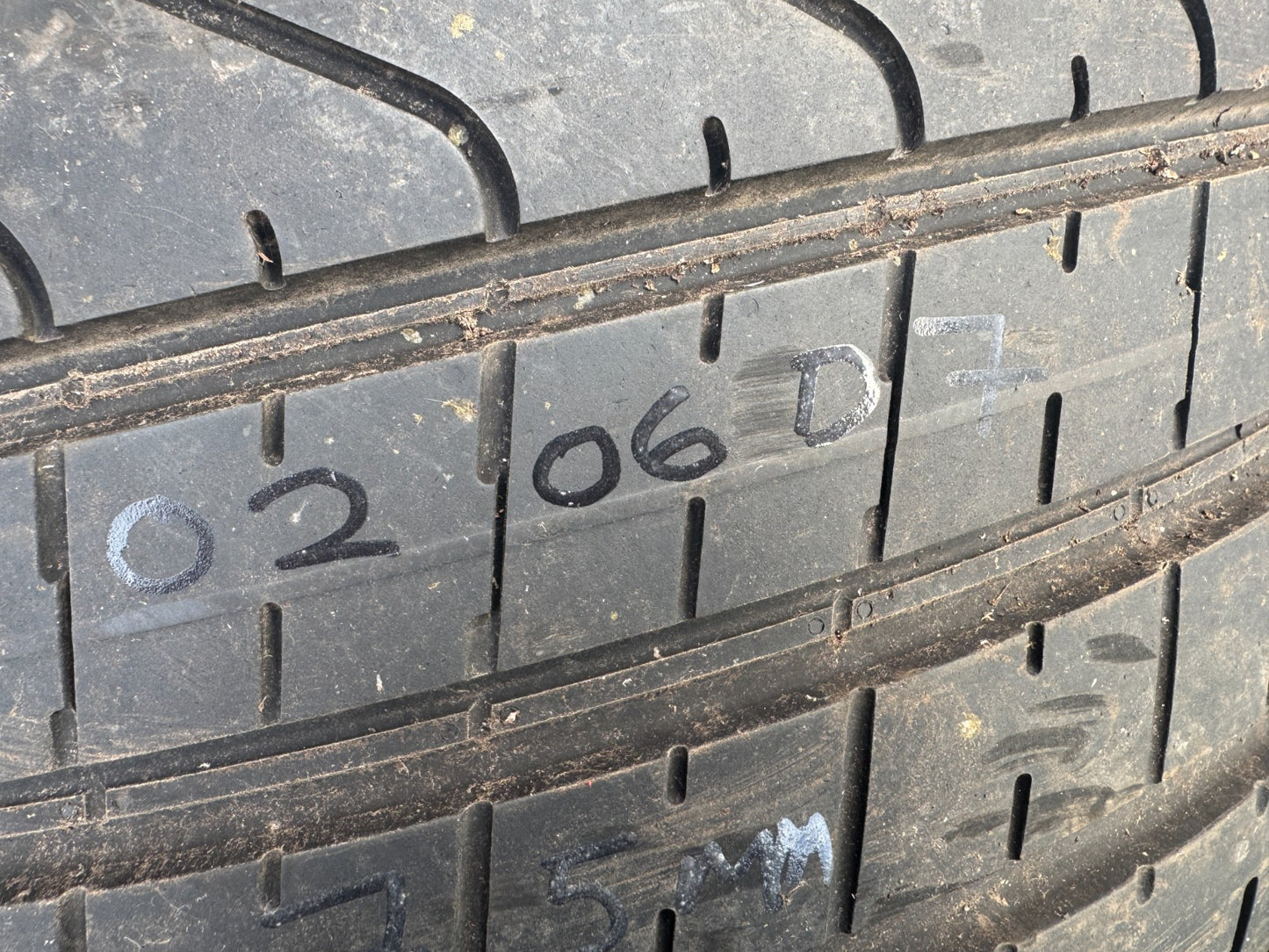 1x LATE 2024 Pirelli P Zero 295 30 20 101y  7.5mm Tread (2 AVAILABLE) NO REPAIRS