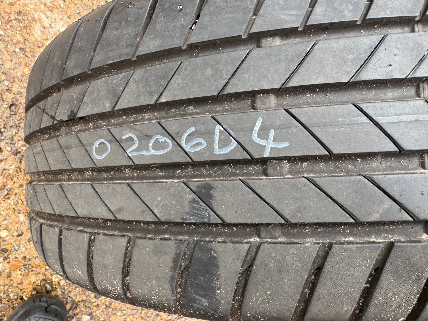 2019-2025 AUDI A1 MK2 18" ALLOY WHEEL & TYRE 215/40/18 82A601025Q KR2