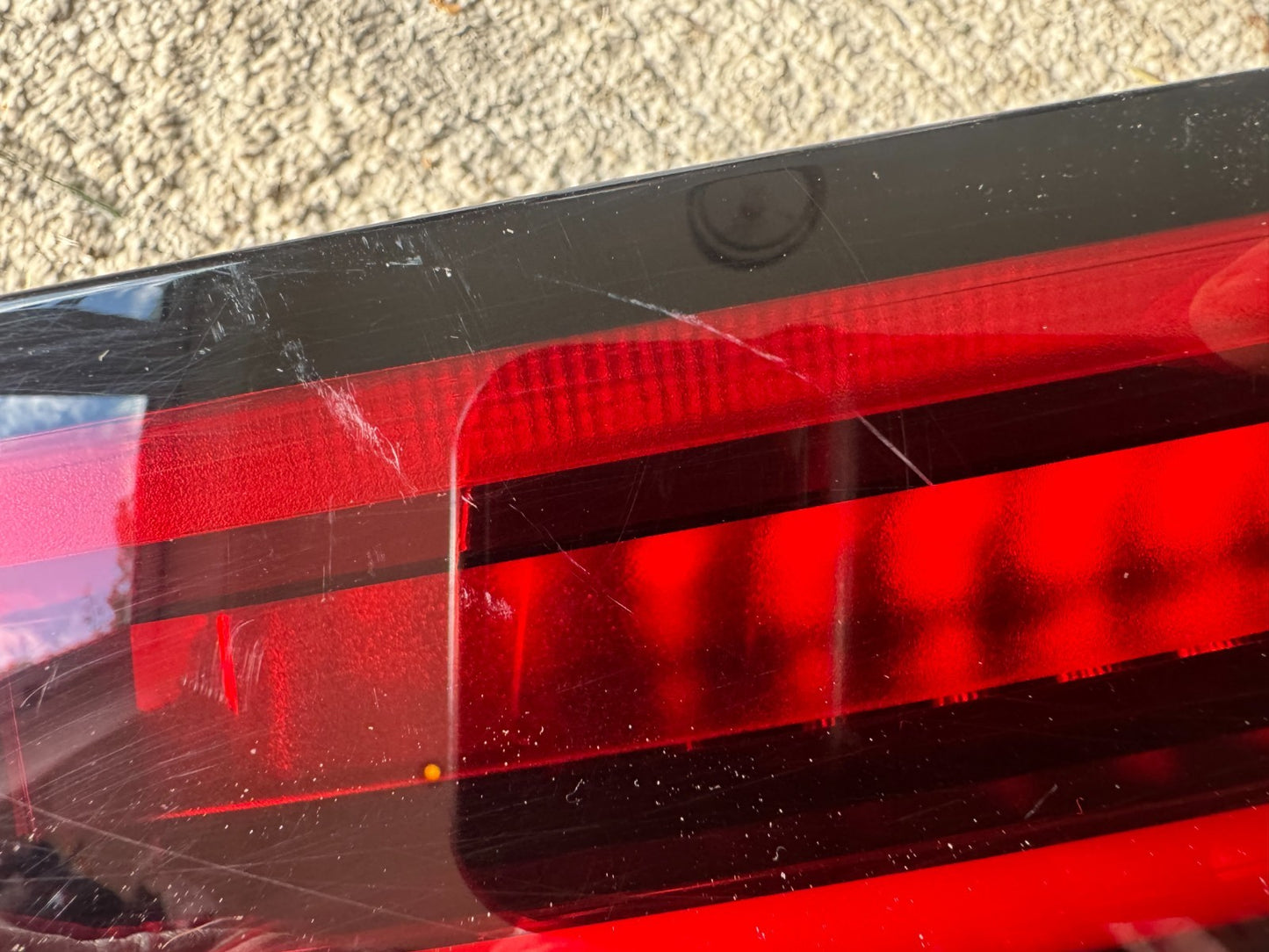 2025 LR RANGE ROVER SPORT L461 Left Side Tailgate Tail Light N9X213A421