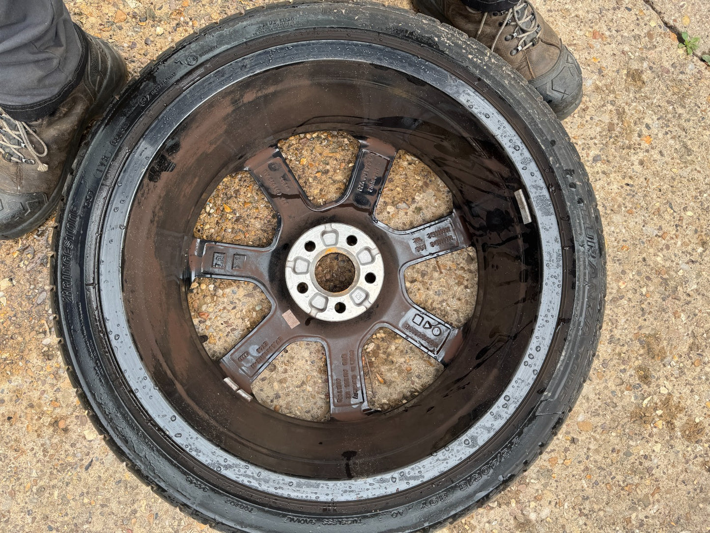 2019-2025 AUDI A1 MK2 18" ALLOY WHEEL & TYRE 215/40/18 82A601025Q KR2