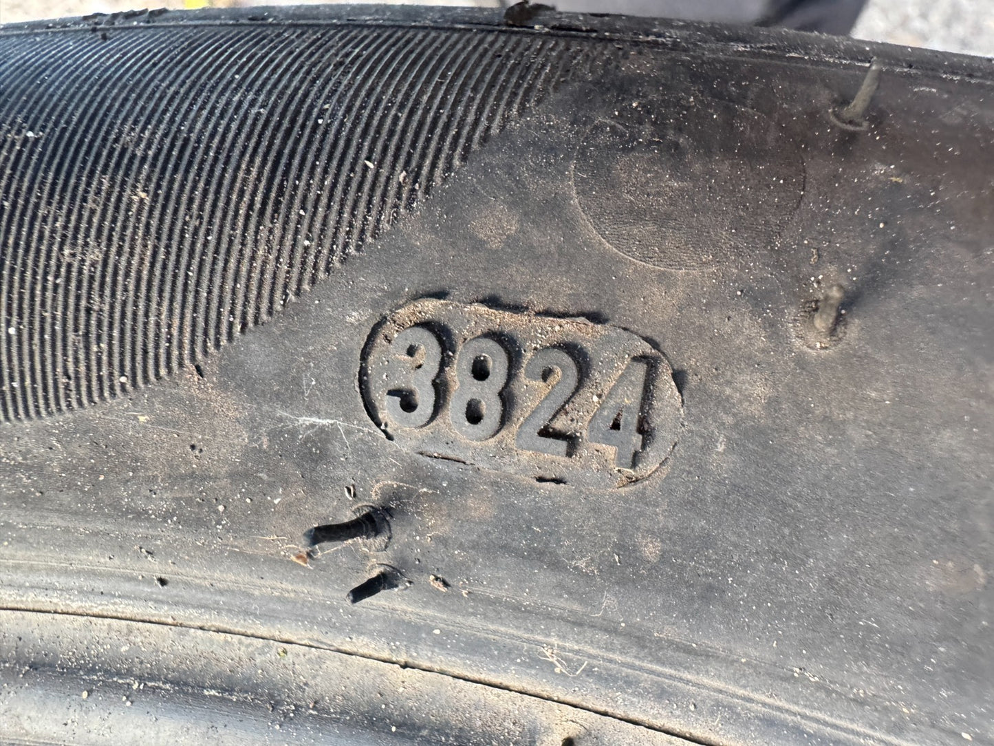 1x LATE 2024 Pirelli P Zero 295 30 20 101y  7.5mm Tread (2 AVAILABLE) NO REPAIRS