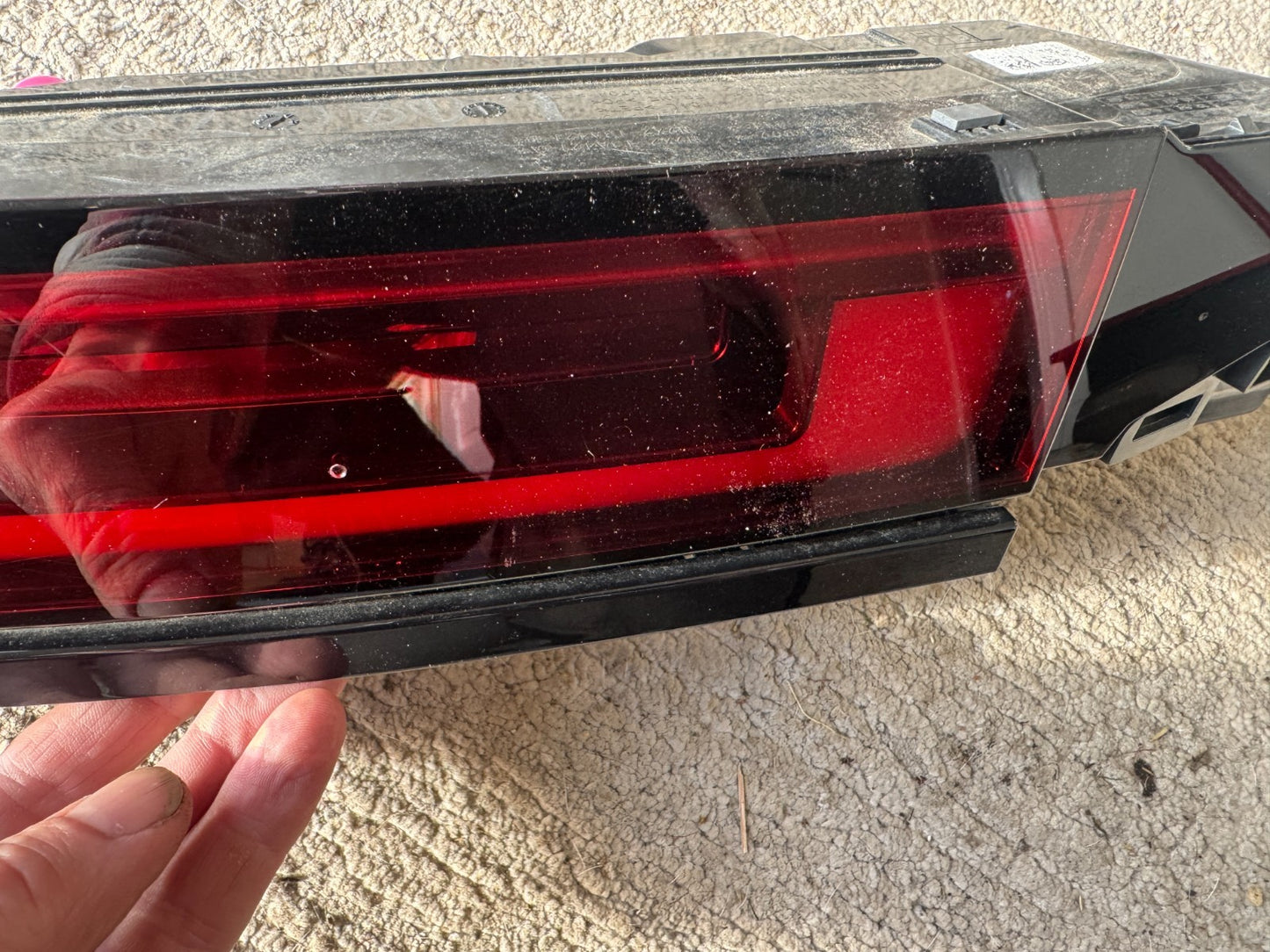 2025 LR RANGE ROVER SPORT L461 Left Side Tailgate Tail Light N9X213A421
