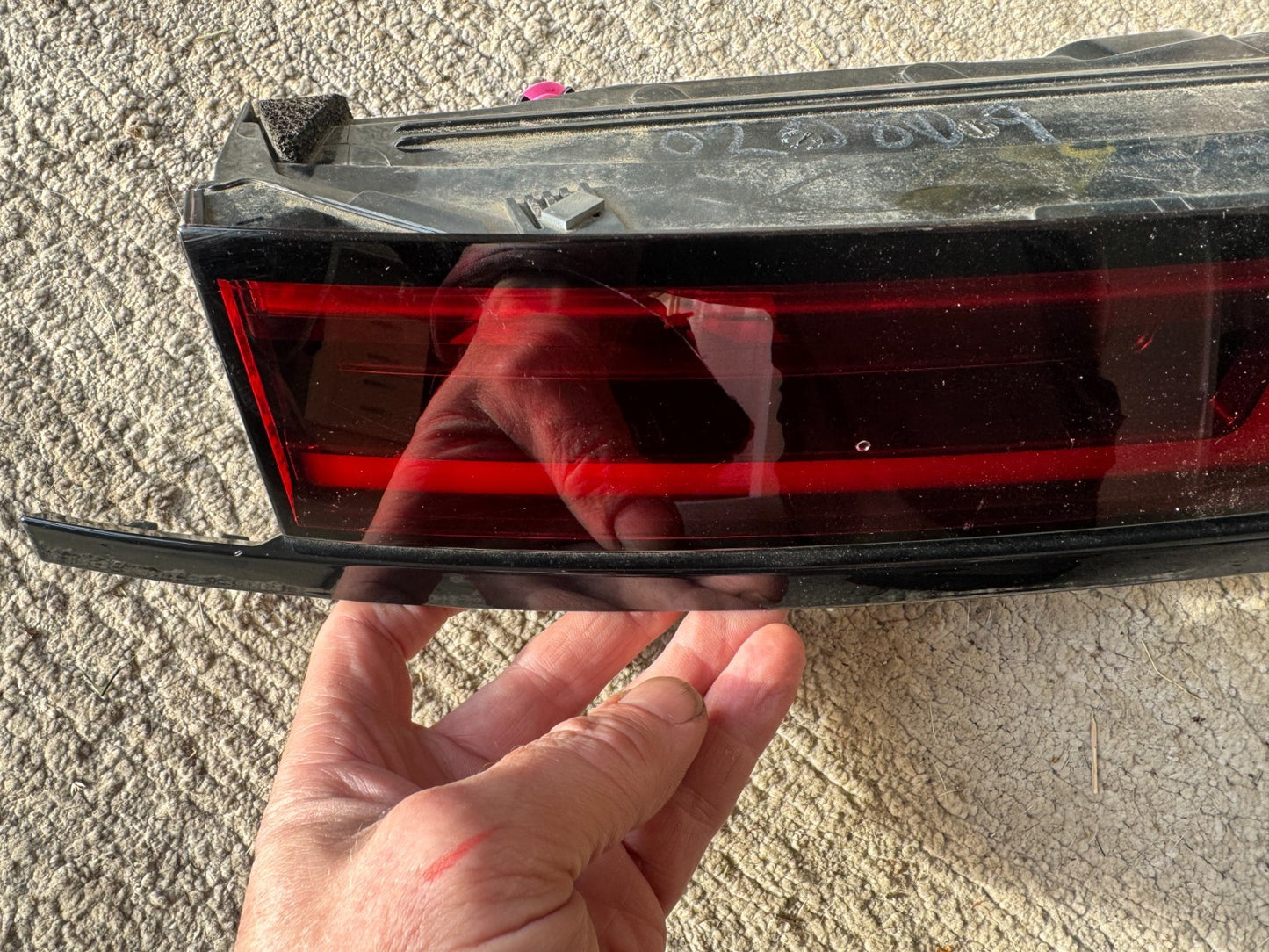 2025 LR RANGE ROVER SPORT L461 Left Side Tailgate Tail Light N9X213A421