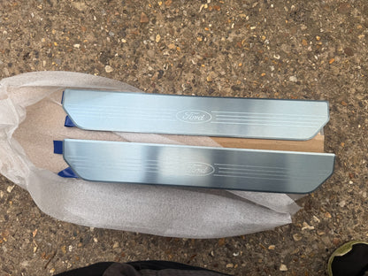 2x Genuine Ford Puma Mk2 Front Door Scuff Plate With Ford Logo 2019- 2784191