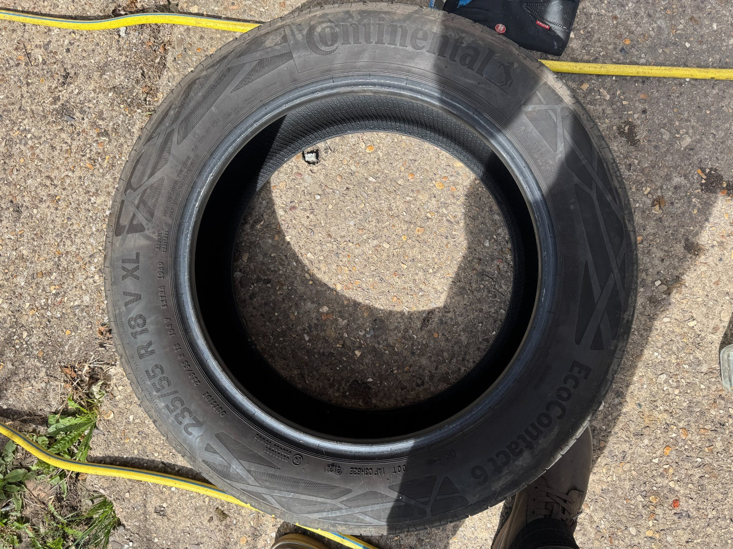235 55 18 104V Continental EcoContact 6 XL Dot:2024 4mm no repairs
