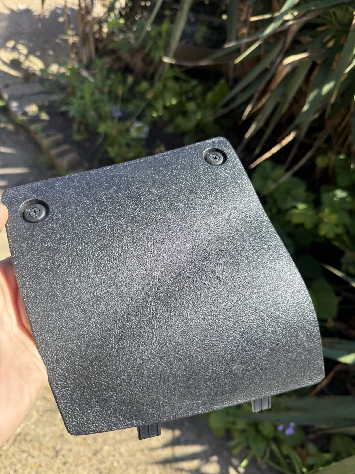 2019 PEUGEOT BOXER DASHBOARD BOTTOM TRIM 1308204070/OBD Port Cover Trim/Relay