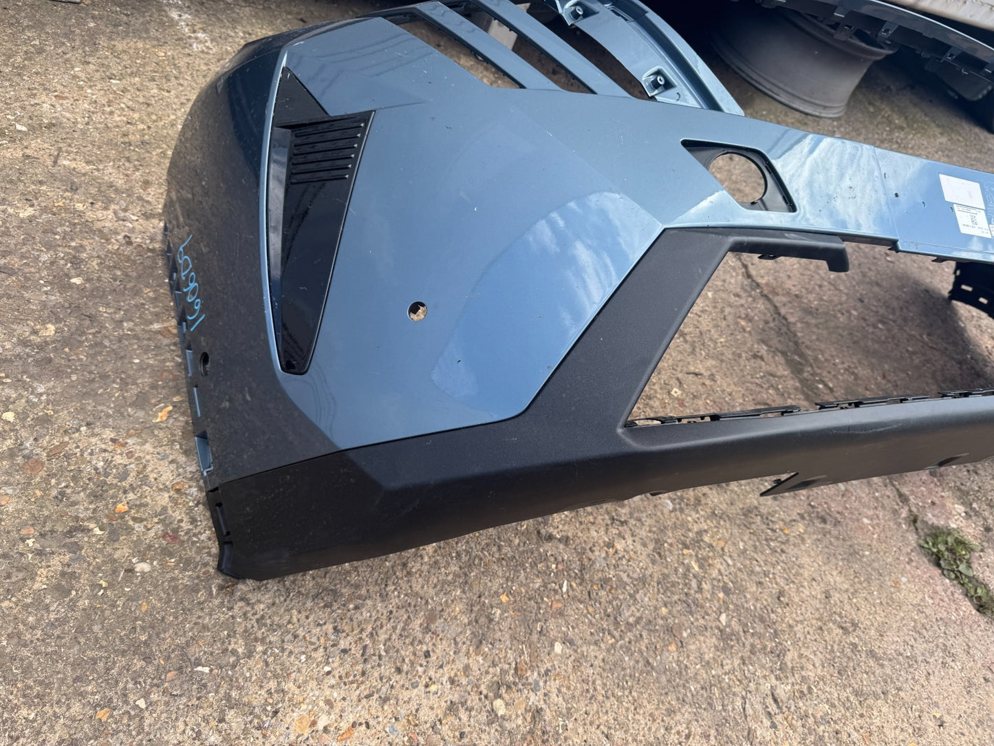PEUGEOT E3008 2024-ON GENUINE FRONT BUMPER UPPER & LOWER 9846491180