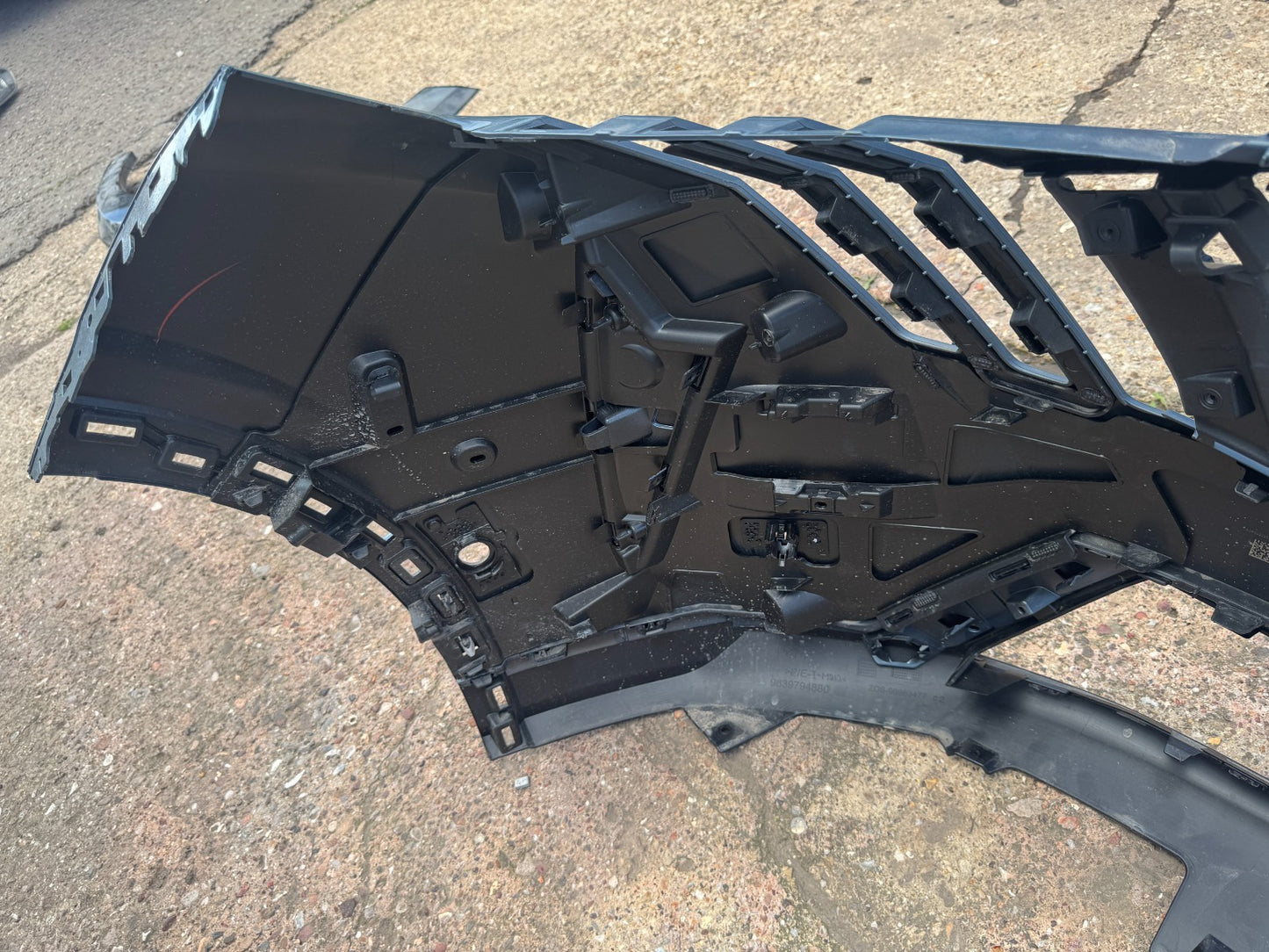PEUGEOT E3008 2024-ON GENUINE FRONT BUMPER UPPER & LOWER 9846491180