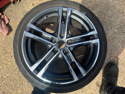 BMW 1 SERIES F40 18" 8J WHEEL SCRATCHED NEEDS REFURB WITH TYRE 8092352 2022