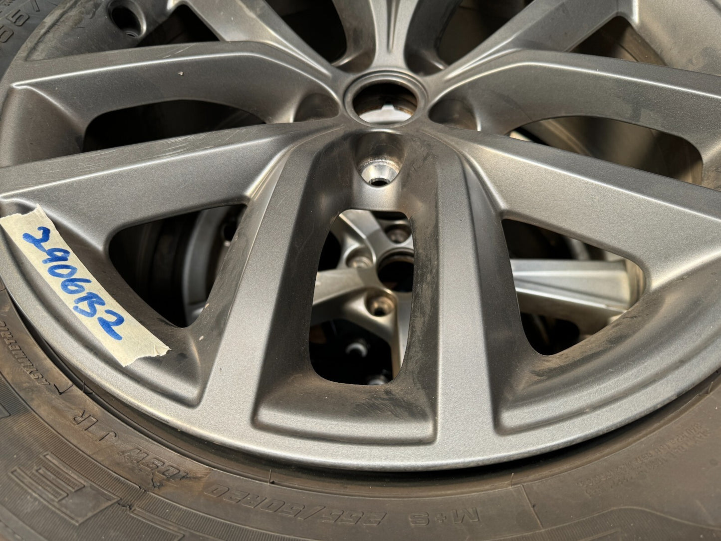 RANGE ROVER VELAR DISCOVERY 5 20'' 8.5J ALLOY WHEEL 2021 - ON N8A21007AA