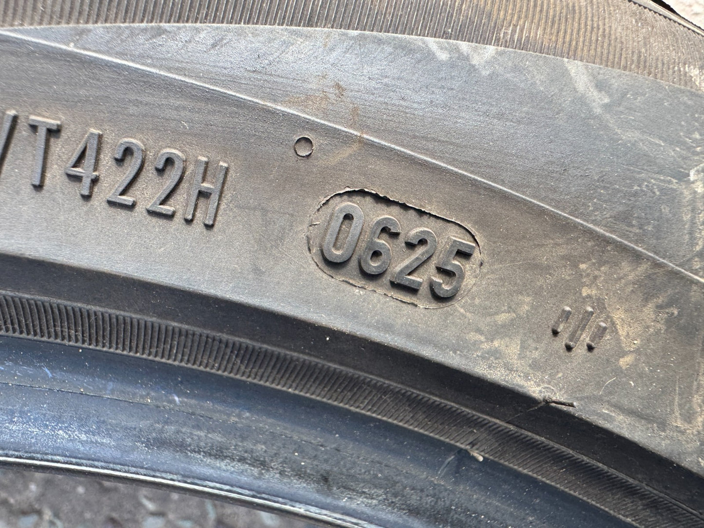 235 50 20 PIRELLI 104w Scorpion Zero Jlr Pncs  Dot 25 No Repairs Pncs 7mm