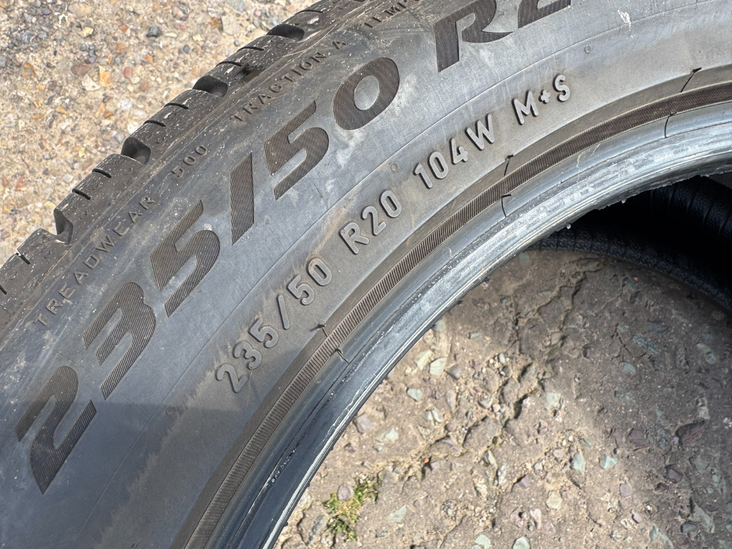235 50 20 PIRELLI 104w Scorpion Zero Jlr Pncs  Dot 25 No Repairs Pncs 7mm