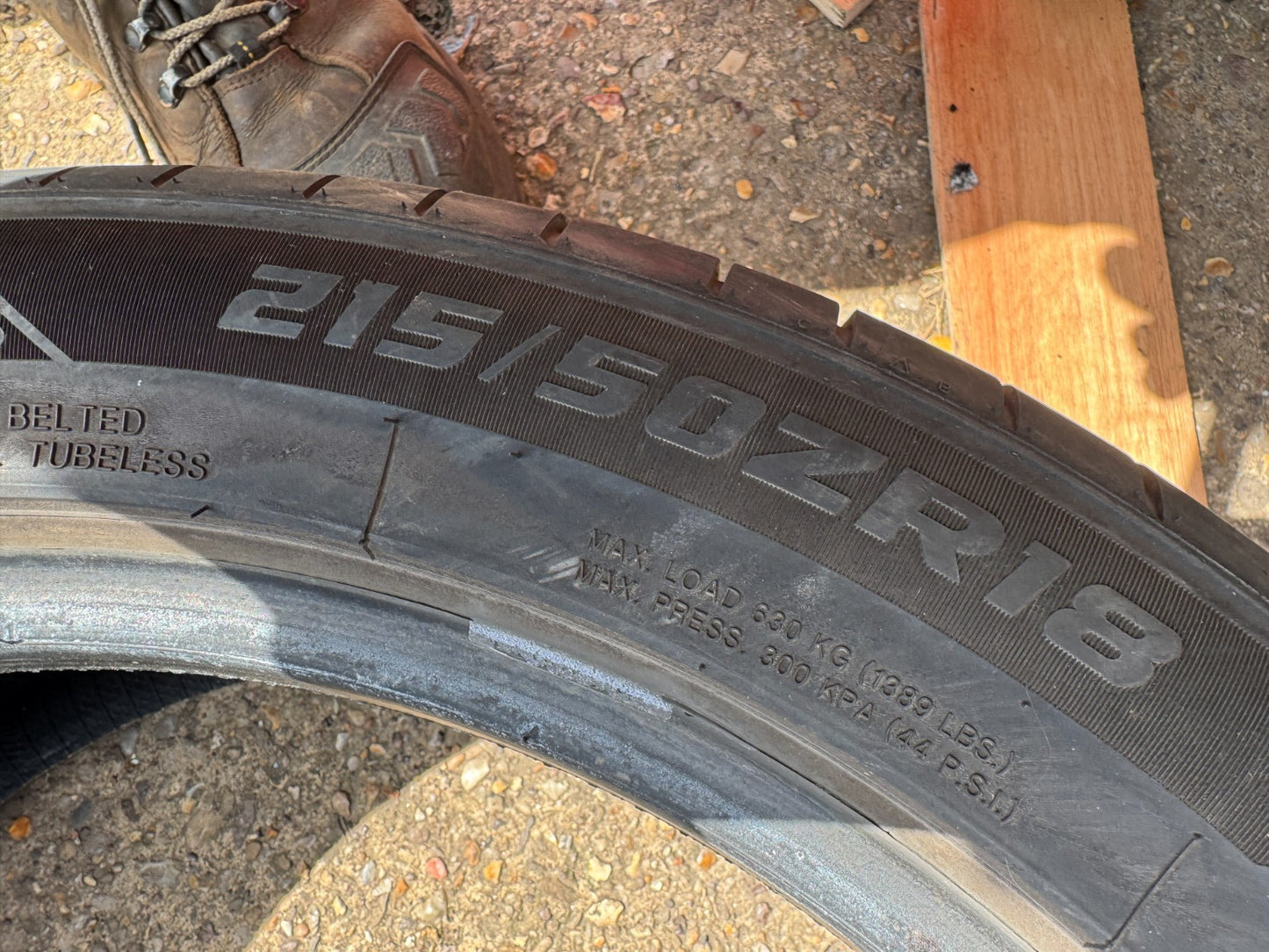 late 2023 215 50 18 92W APLUS A610 5mm of Tread Part Worn Tyre Next Day Delivery