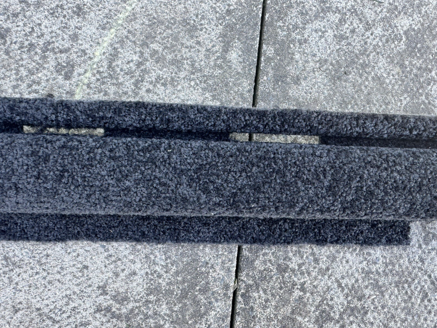 2022-25 RANGE ROVER L460 REAR RIGHT FLOOR TRIM CARPET INSERT CARPET