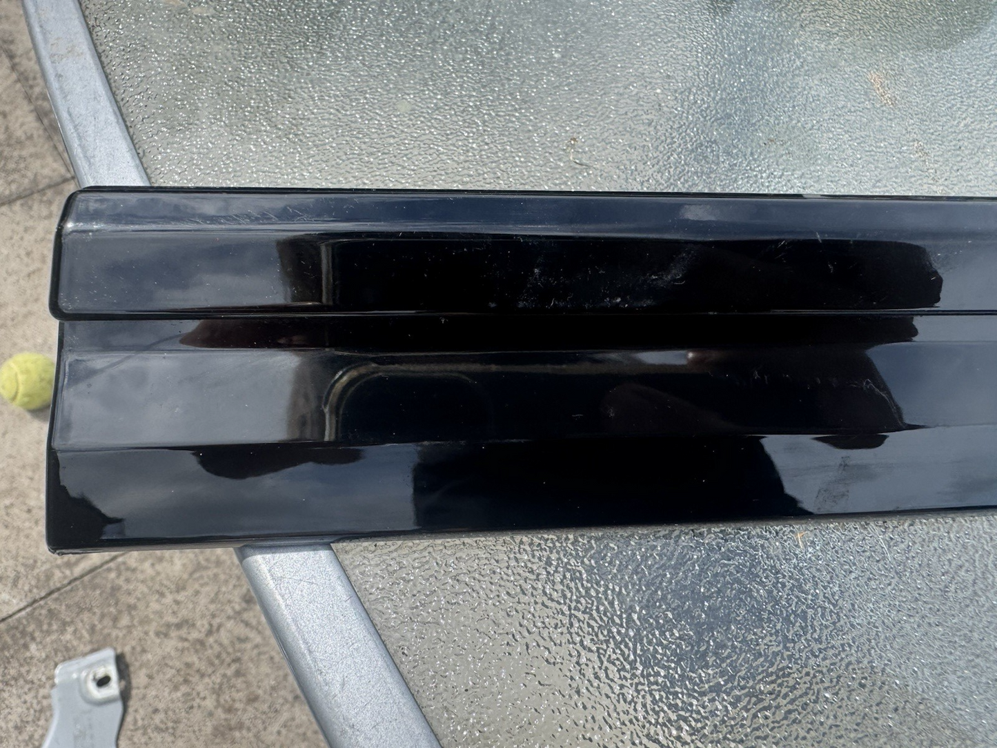 LAND ROVER RANGE ROVER VELAR L560 Front Left Door Molding J8A2-29427-CF
