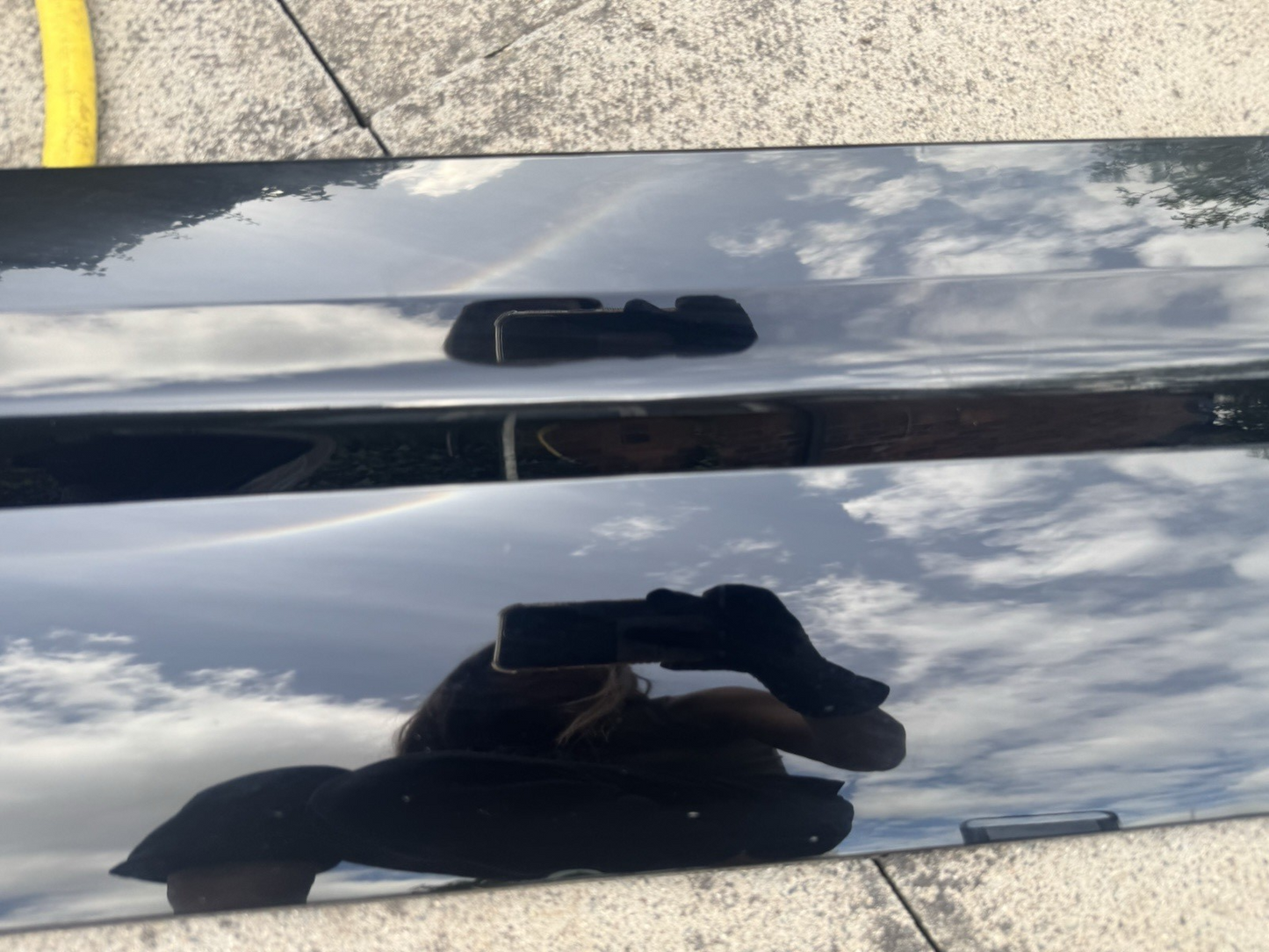 Land Rover Defender Front Door Molding Trim Right 2025 SUV 2/3dr L8B2-21064-C