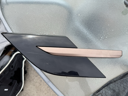 GENUINE RANGE ROVER SPORT L461 NS LEFTT HAND FRONT WING VENT TRIM N9X2-280B11-BE