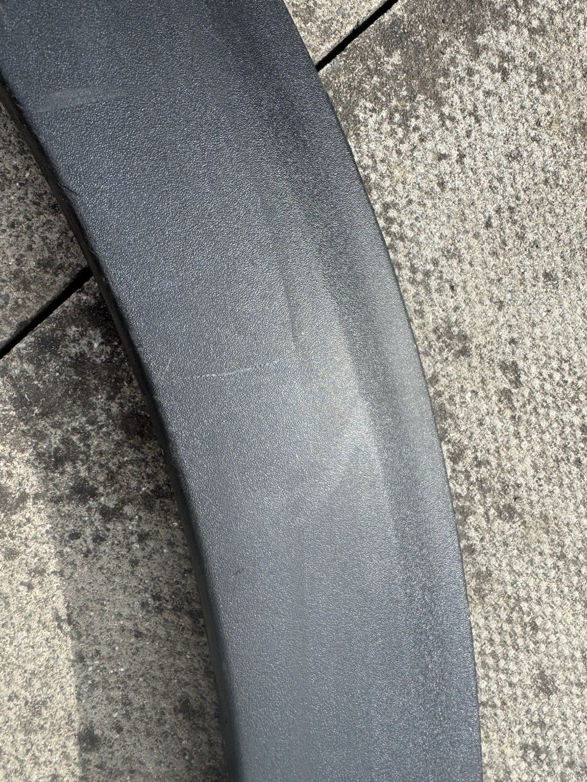 PEUGEOT 3008 WHEEL ARCH WING TRIM FRONT RIGHT 9825288877 MK2 2016-2024