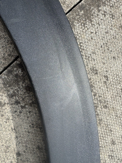 PEUGEOT 3008 WHEEL ARCH WING TRIM FRONT RIGHT 9825288877 MK2 2016-2024