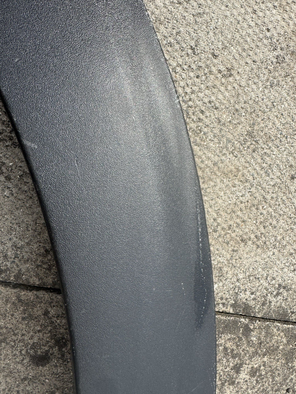 PEUGEOT 3008 WHEEL ARCH WING TRIM FRONT RIGHT 9825288877 MK2 2016-2024