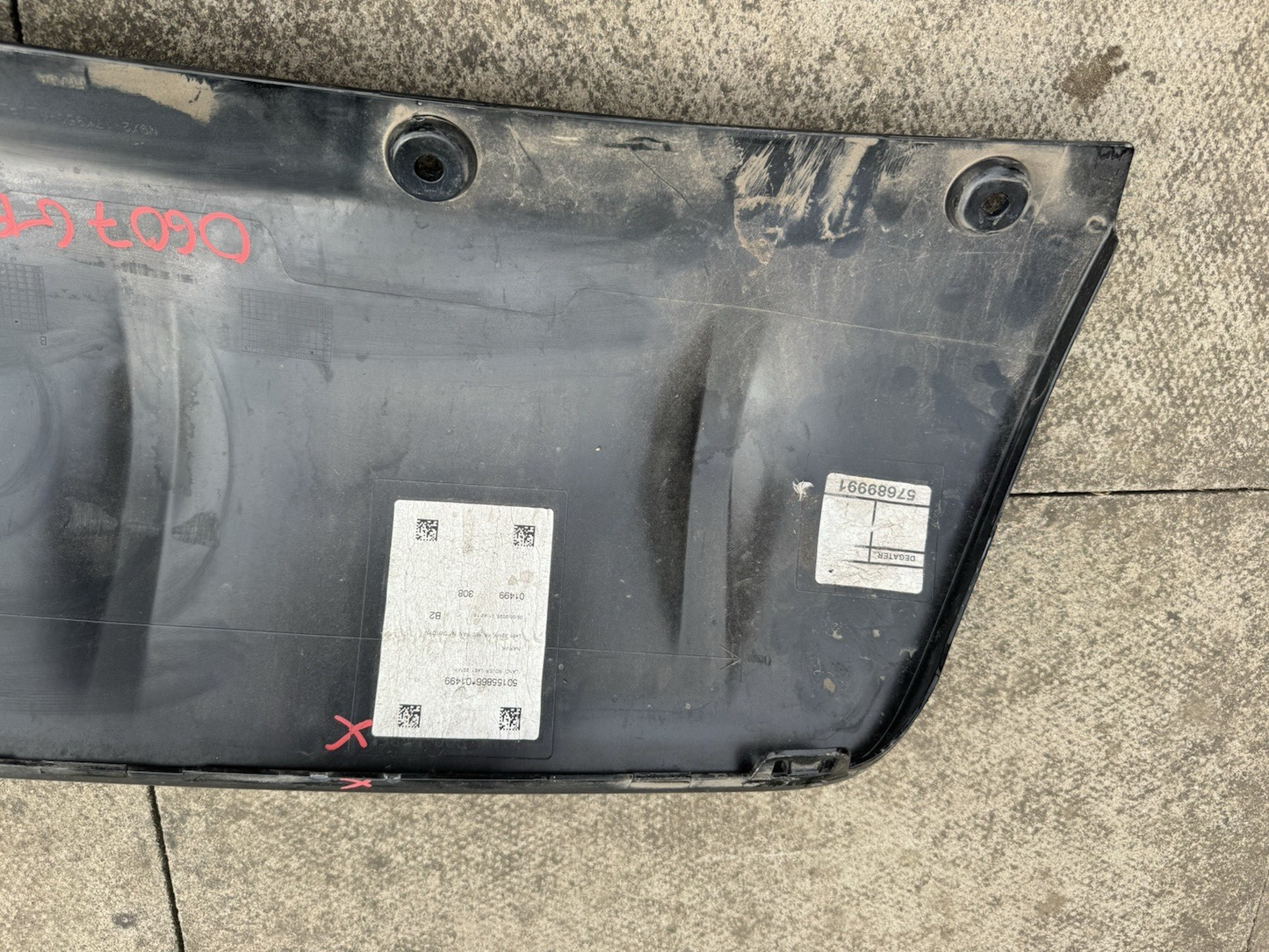 Range Rover Sport L461 Rear Bumper Towing Eye Cover 22 ON N9X2-17K950-A Genuine