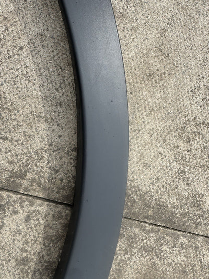 RANGE ROVER EVOQUE L538 N/S PASSENGER SIDE LEFT FRONT ARCH TRIM BJ32-16A075