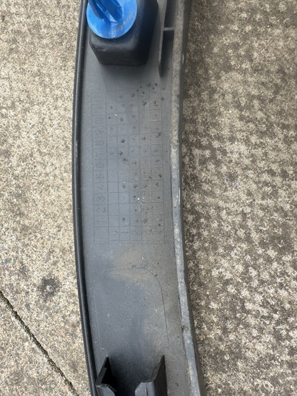 RANGE ROVER EVOQUE L538 N/S PASSENGER SIDE LEFT FRONT ARCH TRIM BJ32-16A075