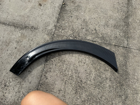 KIA EV6 REAR RIGHT WHEEL ARCH TRIM 87744-CV100 GENUINE 2021 ON