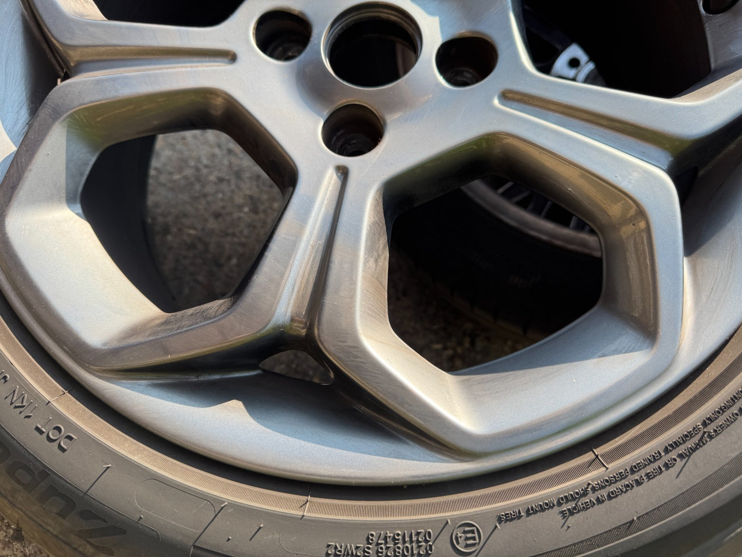 Genuine Ford EcoSport Fiesta ST-Line 17" Alloy Wheel Tyre 205/50R17 GN15-4JB