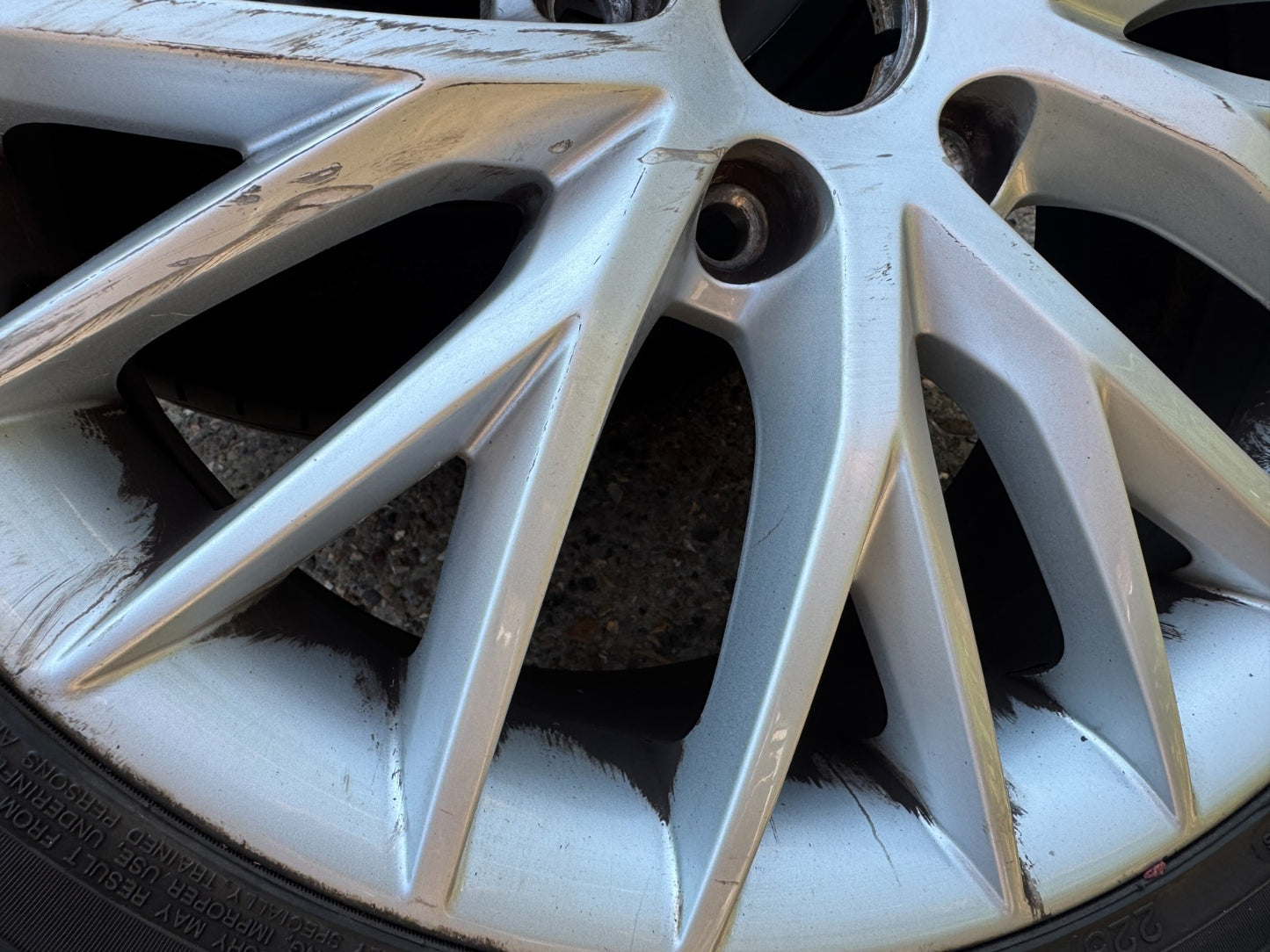 SEAT LEON ALLOY WHEEL 5F0601025H 7X17 ET49 2X112 OFFSET 50 CENTERBORE 57.1