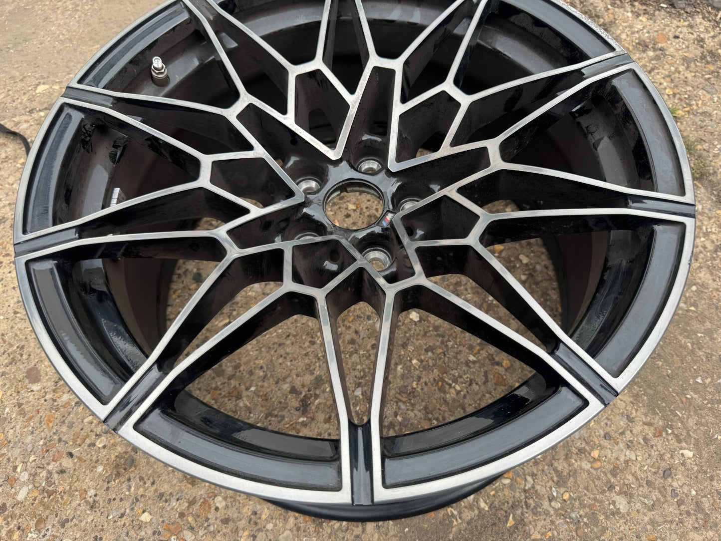 BMW M4 COMPETITION G82 9.5Jx19 ALLOY WHEEL RIM FRONT 8093836 Scratches