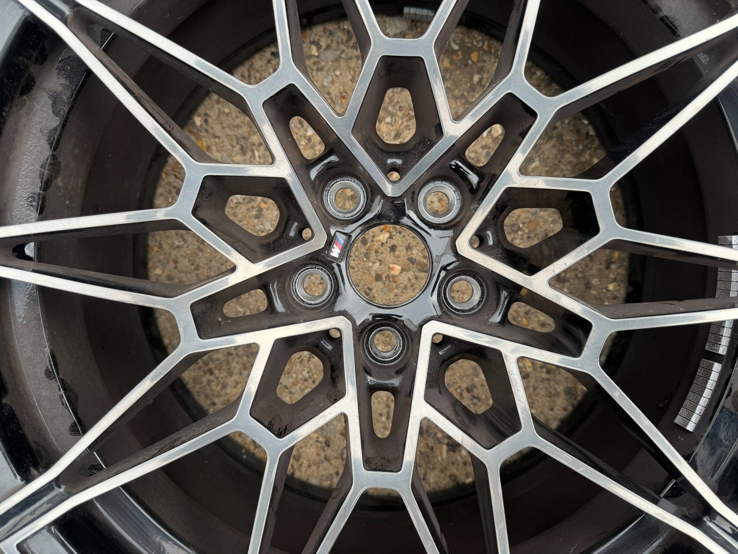BMW M4 COMPETITION G82 9.5Jx19 ALLOY WHEEL RIM FRONT 8093836 BUCKLED